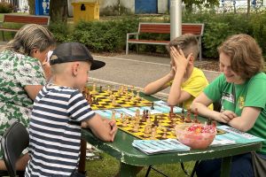 Zdjęcie: uczestnicy Festiwalu Świętojańskiego